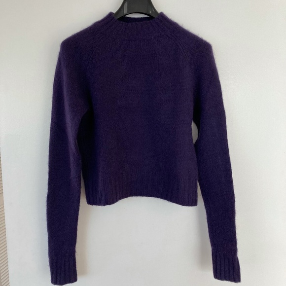 Vince cropped women's cashmere sweater, mock neck, size M in purple - Picture 1 of 4